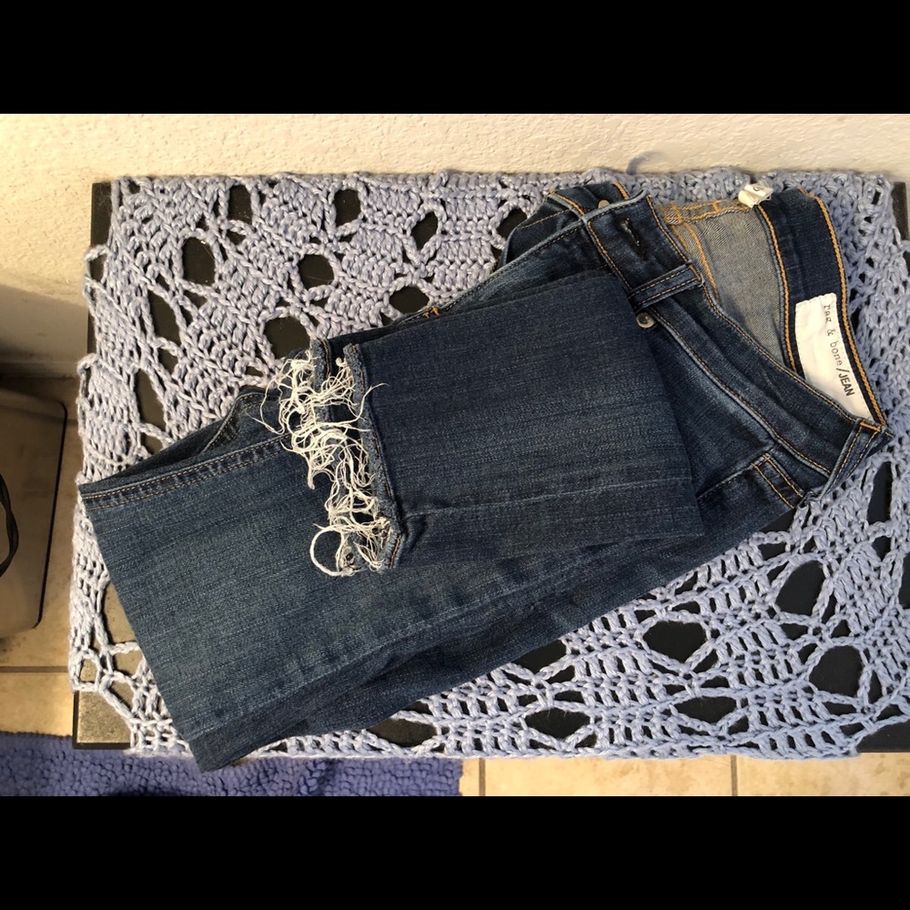 Rag & Bone Capri Jeans with distressed hem